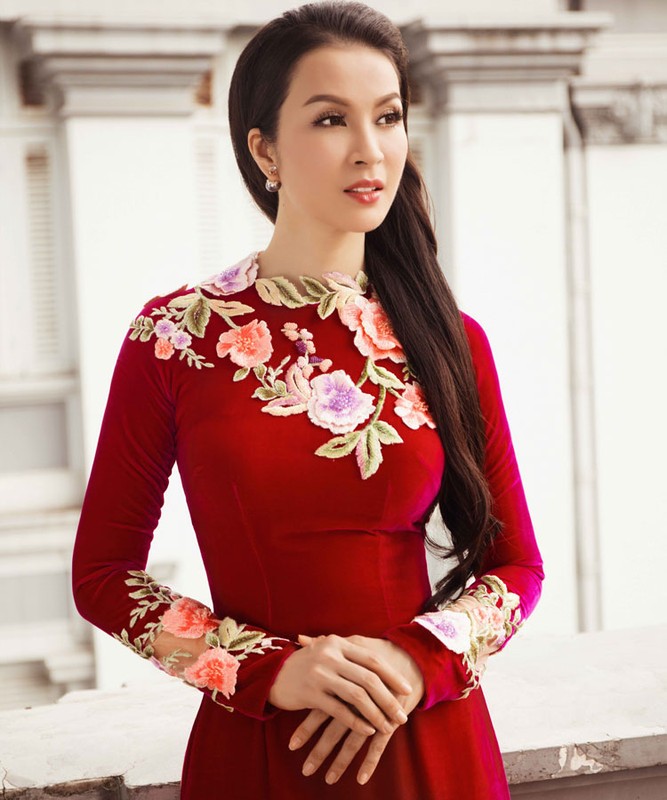 MC Thanh Mai dep ngat ngay voi ao dai xuan-Hinh-9